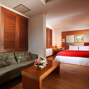 Hotel Airstay